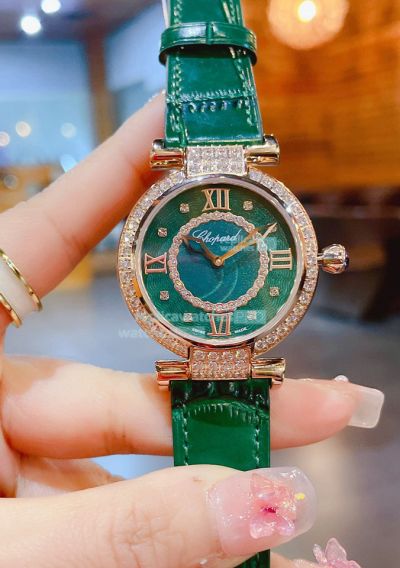 High Quality Replica Chopard IMPERIALE Watch Diamond Case Green Diamond Dial 36mm